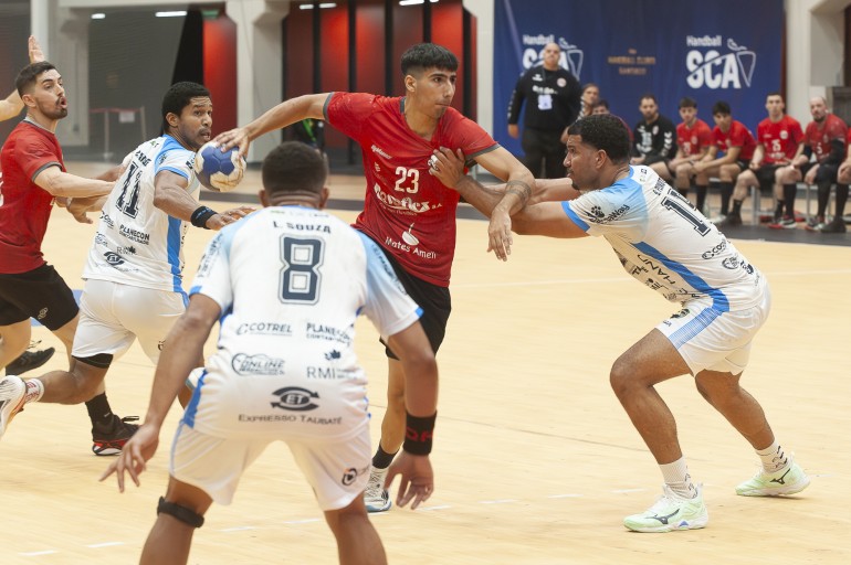 Tres de tres en cuartos de final